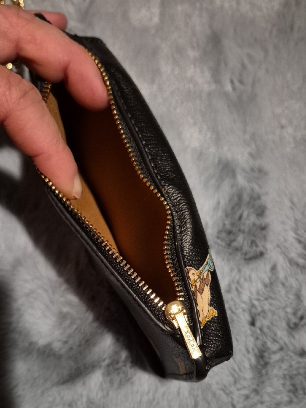 Coach Black Leather Crossbody Phone Pouch with Cherub Motif - Picture 3 of 4